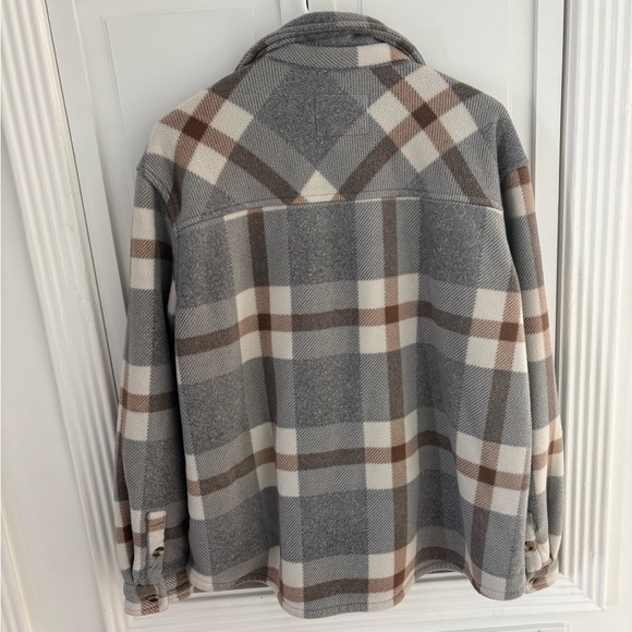 Fleece Shacket - Picture 5 of 7